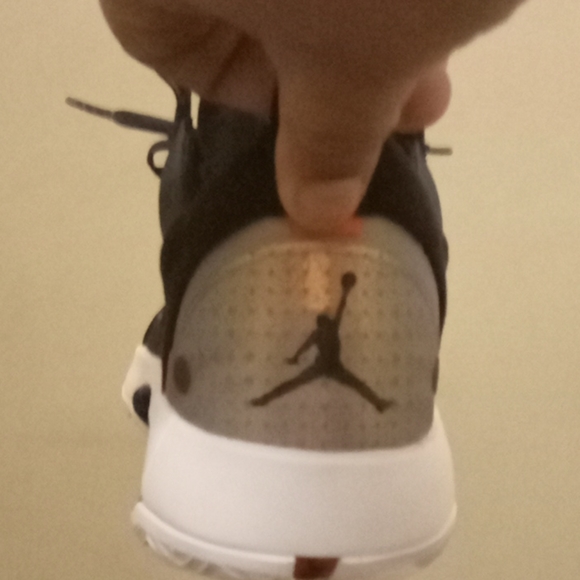 Jordans - Picture 6 of 7